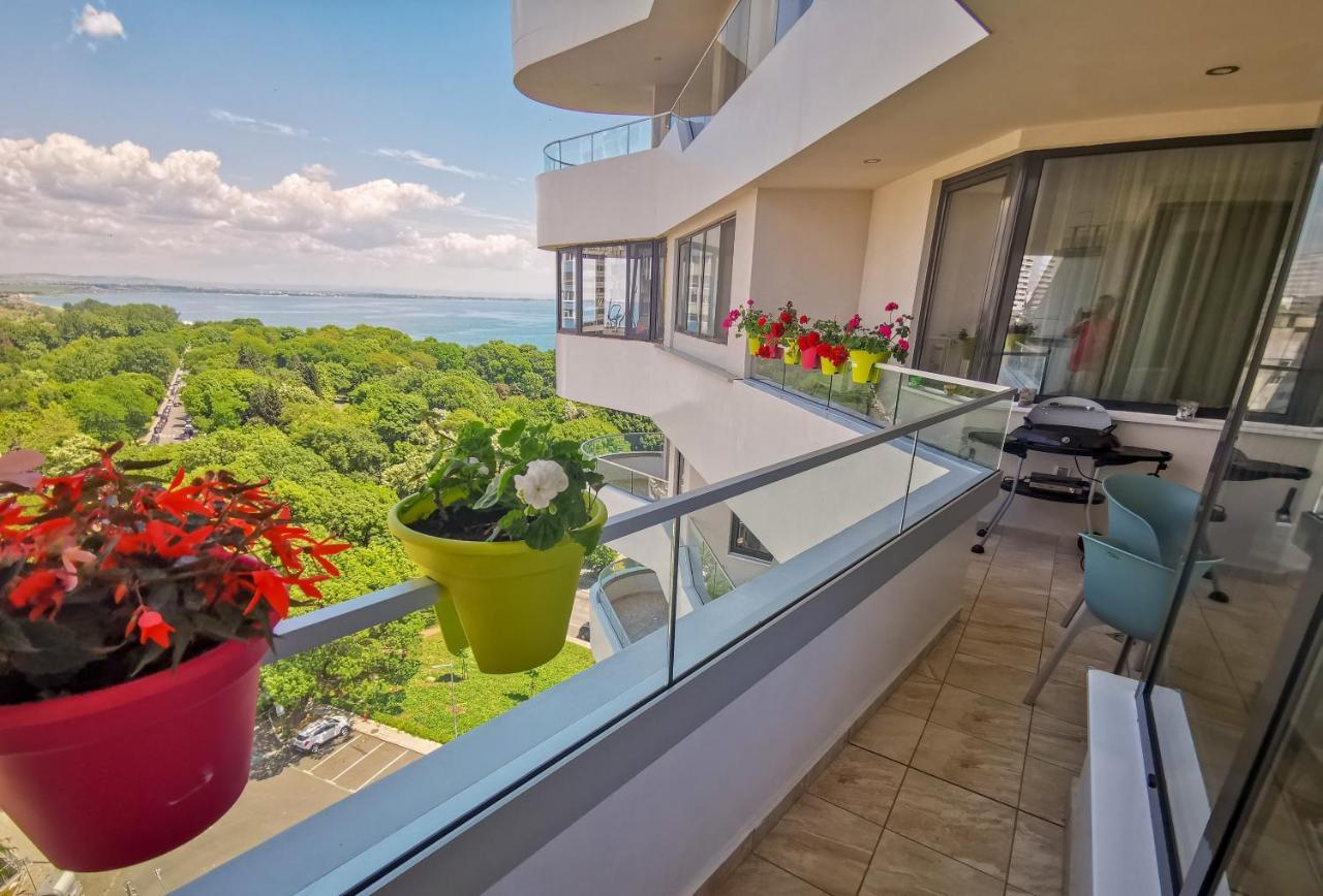 Luxury Apartments Alix Burgas Exterior photo